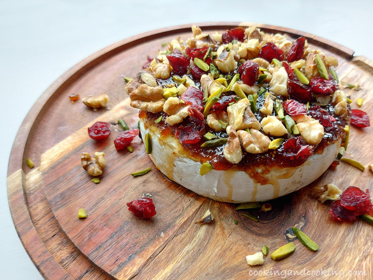 Baked Brie with Fig Jam Baked Brie with Fig Jam