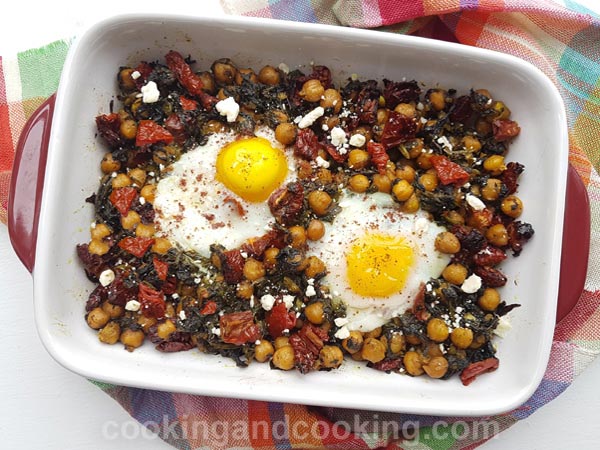 Baked Eggs with Chickpeas Baked Eggs with Chickpeas