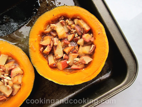 Buttercup Squash with Apples Buttercup Squash with Apples
