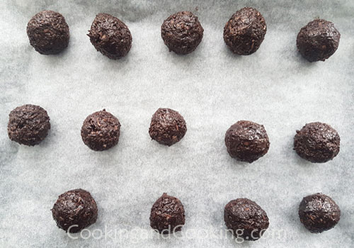 Coconut Chocolate Balls Coconut Chocolate Balls