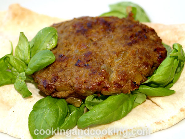 Curried Beef Burger Curried Beef Burger
