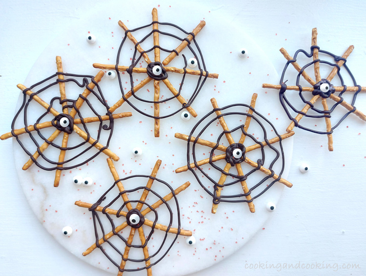 Halloween Pretzel Spider Webs