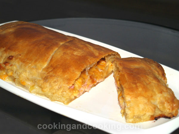 Ham and Cheese Puff Tart Ham and Cheese Puff Tart