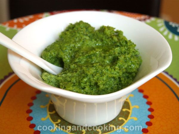 Italian Parsley Pesto Sauce Italian Parsley Pesto Sauce
