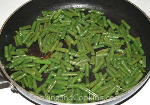 Lubia Polo (Persian Green Bean Rice) Lubia Polo (Persian Green Bean Rice)