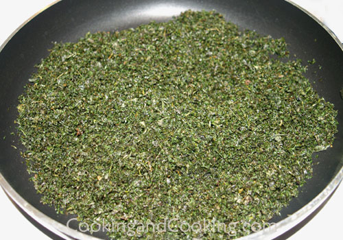 Morgh-e Torsh (Sour Chicken Stew with Herbs and Split Peas) Morgh-e Torsh (Sour Chicken Stew with Herbs and Split Peas)