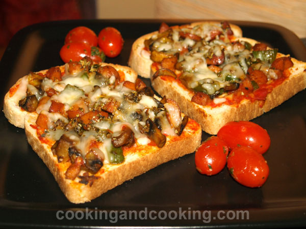Mushroom and Sausage Pizza Toast Mushroom and Sausage Pizza Toast