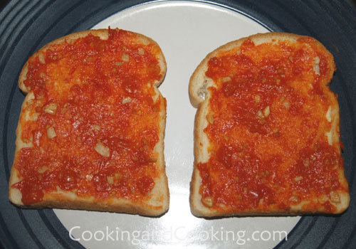 Mushroom and Sausage Pizza Toast Mushroom and Sausage Pizza Toast