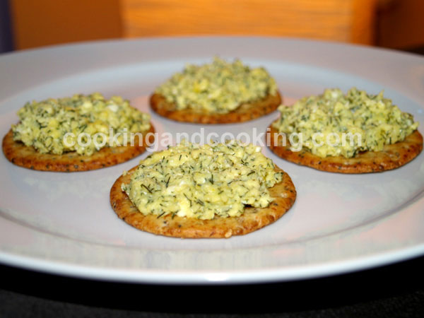 Panir Bereshteh (Persian Cheese and Egg Dish) Panir Bereshteh (Persian Cheese and Egg Dish)