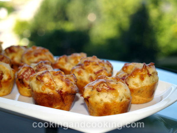 Pepperoni Pizza Puffs Pepperoni Pizza Puffs