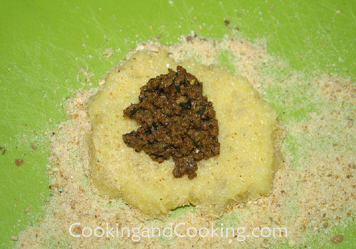 Potato Patties Stuffed with Ground Beef Potato Patties Stuffed with Ground Beef