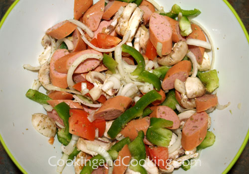 Sausage and Vegetables in Foil Packet Sausage and Vegetables in Foil Packet