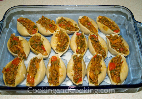 Stuffed Shells with Ground Beef Stuffed Shells with Ground Beef