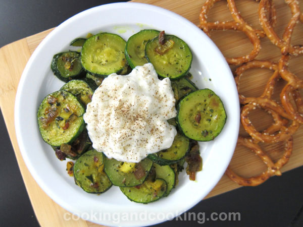Zucchini with Cottage Cheese Zucchini with Cottage Cheese